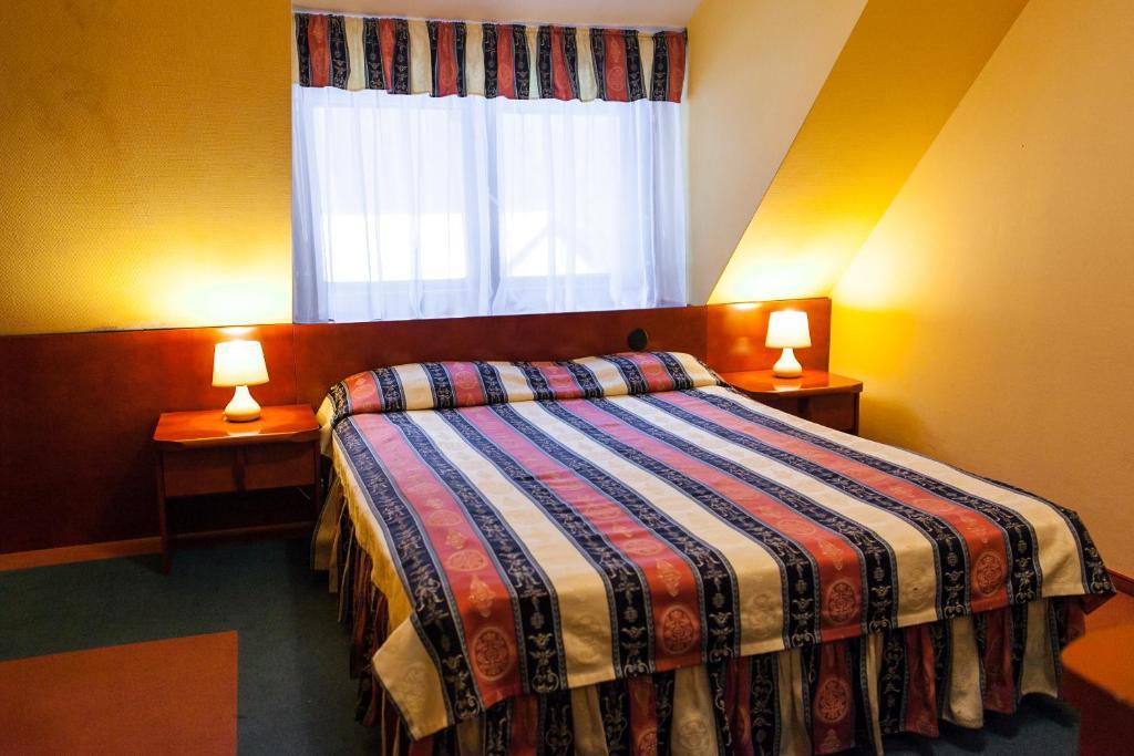 Hotel Rebajlo Piła Rum bild
