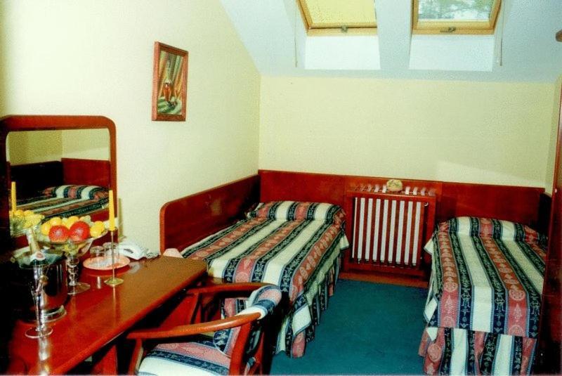 Hotel Rebajlo Piła Rum bild