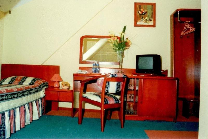 Hotel Rebajlo Piła Rum bild