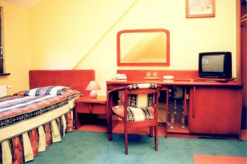 Hotel Rebajlo Piła Rum bild